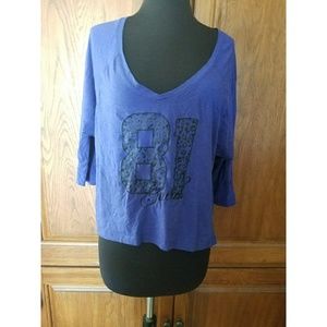 Guess quarter length sleeve print top